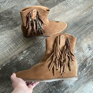 Dingo Casey fringe boots